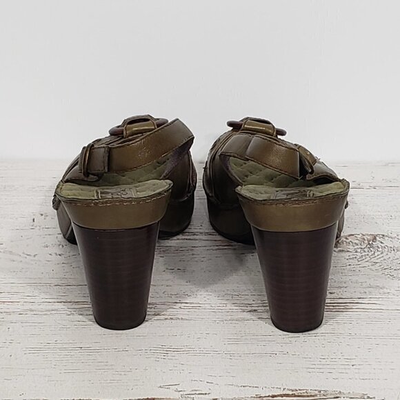 Indigo by Clarks  Olive Green Leather Peep Toe Sling Back Pumps / Heels Size 8.5 - Picture 5 of 7